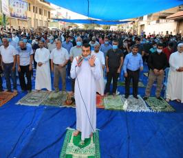 صلاة الجمعة امام مقر الصليب الاحمر بغزة تضامنا مع الاسرى (24)