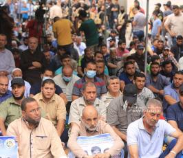 صلاة الجمعة أمام مقر الصليب الأحمر بغزة نصرة للأسرى  (18)