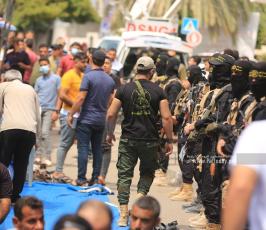صلاة الجمعة أمام مقر الصليب الأحمر  تضامنًا مع الأسرى (13)