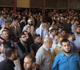قادة فصائل العمل الوطني و جماهير غفيرة تشارك في مهرجان اللجنة الدعوية لتخريج فوج المؤسس الشهيد د. فتحي الشقاقي (1)