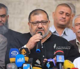 مؤتمر صحفي هام للجنة الأسرى أمام مقر الصليب الأحمر بغزة للتنديد بإعدام الشهيد سامي العمور (9)
