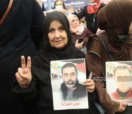 اعتصام اهالى الاسرى (2)