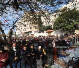 صلاة الجمعة أمام مقر الصليب الأحمر نصرة للأسرى (21)