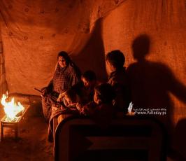جيران المقابر (16)