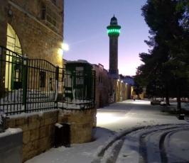 ثلوج تزين قبة الصخرة والمسجد الأقصى المبارك (16)