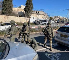  الاحتلال يجبر عائلة مقدسية على إخلاء مشتلها في حي الشيخ جراح ويحاصر منزلها (4)
