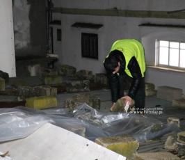 الجهاد بغزة تبدأ حملة إغاثة الأسر المتضررة من المنخفض الجوي (13)