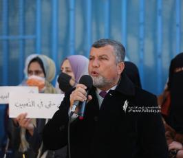 احتجاجات أمام مقر الاونروابغزة (2)