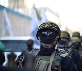 عرض عسكري  (1)