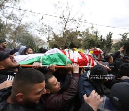 جثمان الشهيد علاء شحام لمثواه الأخير في مخيم قلنديا شمال القدس (6)