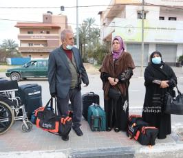  معتمري قطاع غزة يغادر اليوم عبر معبر رفح (3)