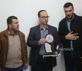حركة الجهاد الاسلامي اقليم غزة تكرم وكالة فلسطين اليوم تقديرا لدورها الاعلامي المميز في تغطية القضايا الوطنية  (9)
