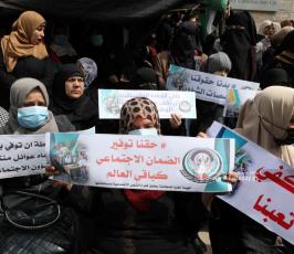 غزة وقفة احتجاجية للهيئة الوطنية العليا للمطالبة بحقوق فقراء ومنتفعي الشؤون أمام مقر undp (6)