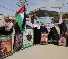  عائلات الأسرى الممنوعين من زيارة أبنائهم في سجون الاحتلال (7)