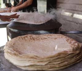مخابز في غزة على وقع التحذيرات من نفاذه خلال أسبوعين (12)