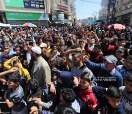 جماهير غفيرة من خان يونس تخرج في مسيرات دعت لها الفصائل الفلسطينية دعماً ونصرة للقدس والأقصى (12)