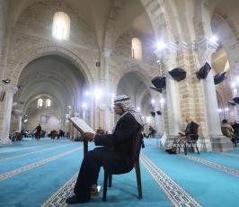 جلسات القرآن الكريم من المسجد العمرى الكبير بغزة (5)