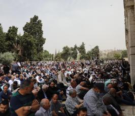 صلاة الجمعة الأولى من شهر رمضان في المسجد الاقصى المبارك (6)