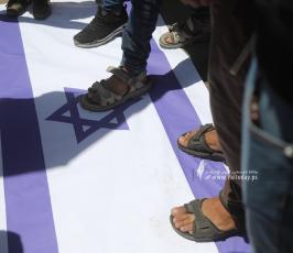 وقفة فصائلية في غزة للتنديد بمسيرة الاعلام المقرر تنظيمها يوم الاحد القادم في القدس (1)