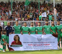  صور الشهيدة الصحفية شيرين أبوعاقلة مراسلة قناة الجزيرة خلال مباراة كرة قدم أ (2)