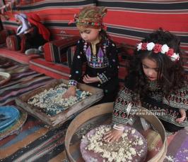 أطفال بعمر الزهور يجسدون التراث والعودة والنكبة في فعالية فصائلية (1)