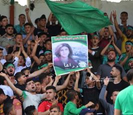  صور الشهيدة الصحفية شيرين أبوعاقلة مراسلة قناة الجزيرة خلال مباراة كرة قدم أ (16)