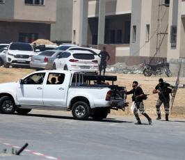 عناصر من الشرطة الفلسطينية بقطاع غزة  يشاركون في حفل تخرج (18)