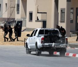 عناصر من الشرطة الفلسطينية بقطاع غزة  يشاركون في حفل تخرج (17)