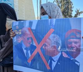وقفة بمدينة خانيونس بعنوان إعلان القدس عدوان صهيوني أمريكي على شعبنا وأمتنا (1)