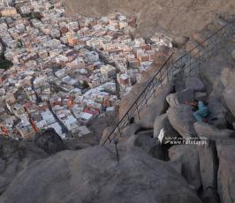   جبل النور مزار للحجاج وسبيل الوصول إلى غار حراء (15)
