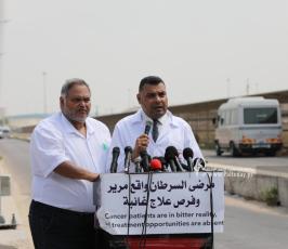سيارات الإسعاف في غزة باتجاه بيت حانون للمطالبة بحقوق المرضى في العلاج (4)