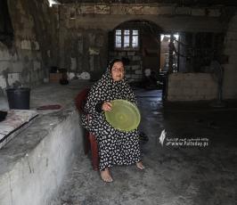 فقراء غزة  بيوت من الصفيح (6)