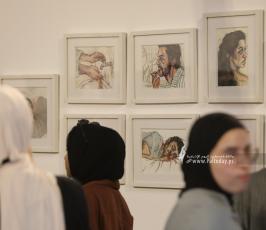 الصليب الأحمر يقيم معرضاً  الفنون البصرية المعاصرة (7)