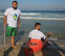 الاتحاد الفلسطيني للشراع والتجديف ينظم بطولة التجديف الشاطئية الأولى على شاطى بحر مدينة غزة (21)