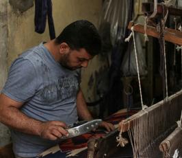 صناعة السجاد اليدوي في غزة حرفة تراثية صامدة في وجه الزمن (7)