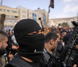 حشود مهيبة تشارك في جنازة شهداء نابلس (11)