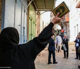 القدس المحتلة - الاحتلال و مستوطنوه يعتدون على المرابطين في باب السلسلة (7)