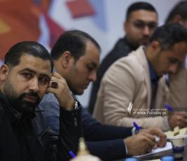 صحفيون واعلاميون ينظمون لقاء حول واقع الإعلام الرقمي الفلسطيني خلال 2022 (23)