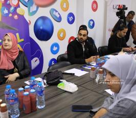 صحفيون واعلاميون ينظمون لقاء حول واقع الإعلام الرقمي الفلسطيني خلال 2022 (7)