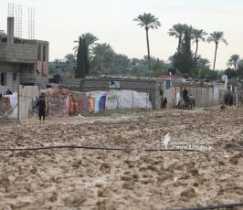  آثار المنخفض الجوي وفتح السدود في دير البلح ومكان وفاة الشاب اقطيفان (8)