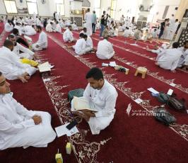 بالصور  صفوة الحفاظ  500 حافظ وحافظة للقرآن الكريم بتلاوته كاملاً على جلسة واحدة في مسجدَي الشافعي والتقوى بمدينة غزة