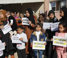 وقفة قرب حاجز ايرز شمال القطاع لمطالبة الشؤون المدنية بلم شمل الزو (7)