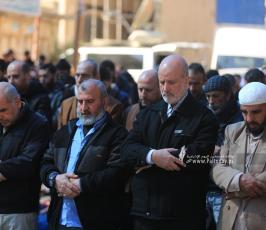 صلاة جمعة أمام مقر الصليب الأحمر بغزة تضامناً مع الأسرى (27)