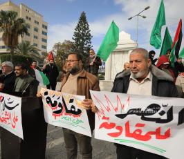 وقفة للفصائل الفلسطينية في غزة للتنديد بجريمة الاحتلال في أريحا (3)
