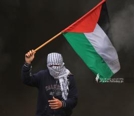 اطارات  ومواجهات على حدود غزة (30)