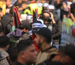 طلبة الجامعات في غزة ينظمون وقفة دعم واسناد للمقاومة في الضفة والقدس (15)