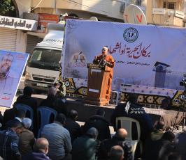 صلاة جمعة أمام مقر الصليب الأحمر بغزة تضامناً مع الأسرى (18)