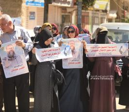 الاتحاد الإسلامي في النقابات المهنية ينظم وقفة نقابية لإسناد أسرانا الأبطال امام مقر الصليب الاحمر (8)