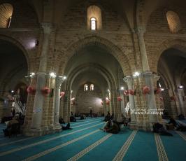  حلقات القرآن الكريم في أول يوم لشهر رمضان في المسجد العمري (11)