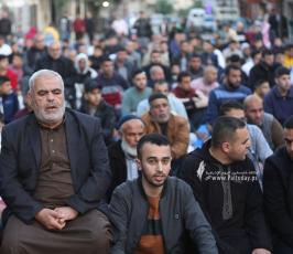 الجهاد الإسلامي بغزة  تقيم صلاة عيد الفطر في العراء (7)